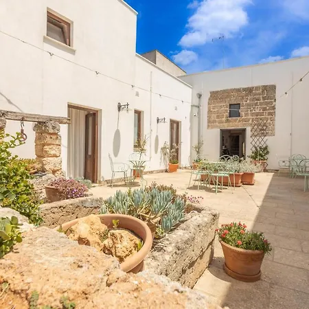 Villa Courtyard With Pool