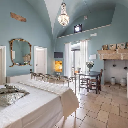 빌라 Courtyard With Pool