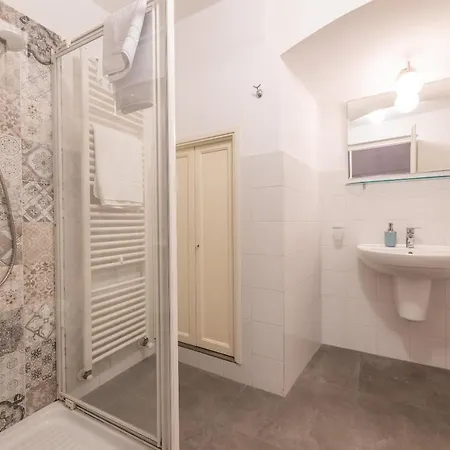 Courtyard With Pool *