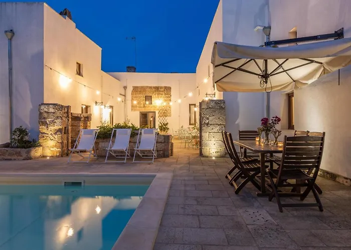 Villa Courtyard With Pool